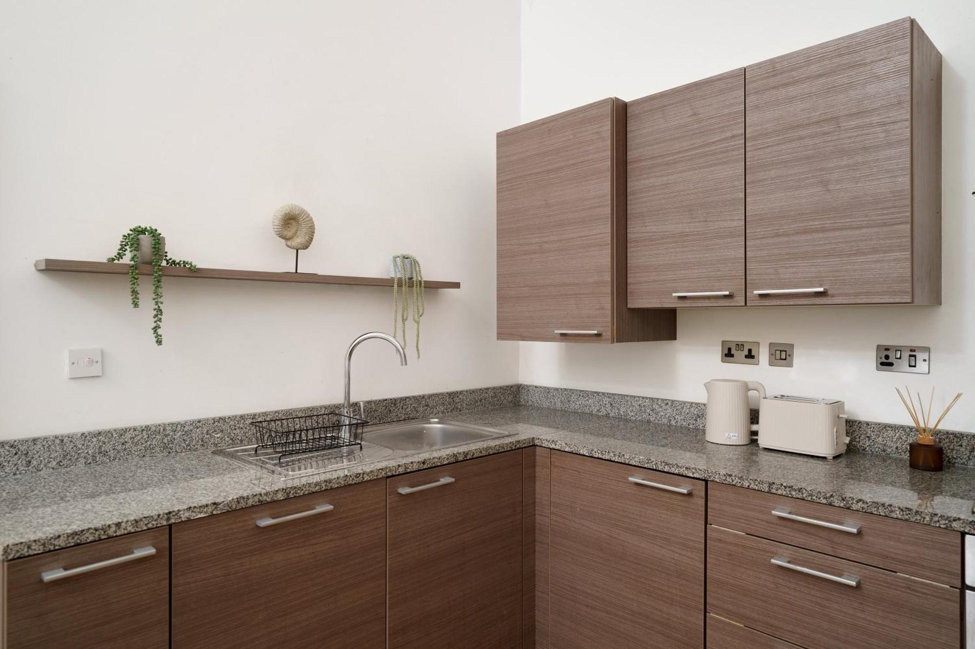 Apartment Modern 3br - Flat Sleeps 8 - Walk To Liverpool St *